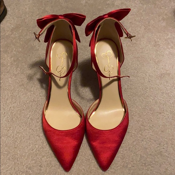 jessica simpson polla pump